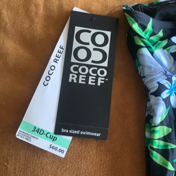 Bra sized Tankini top swimwear - Picture 3 of 3